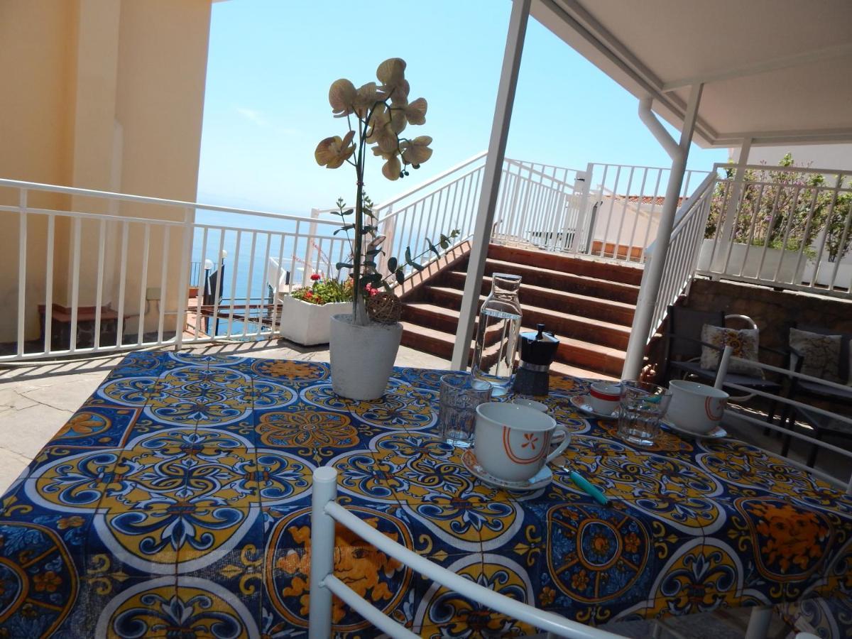 Casa Vacanza Grace Ravello Bagian luar foto